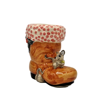 But ceramiczny bożonarodzeniowy